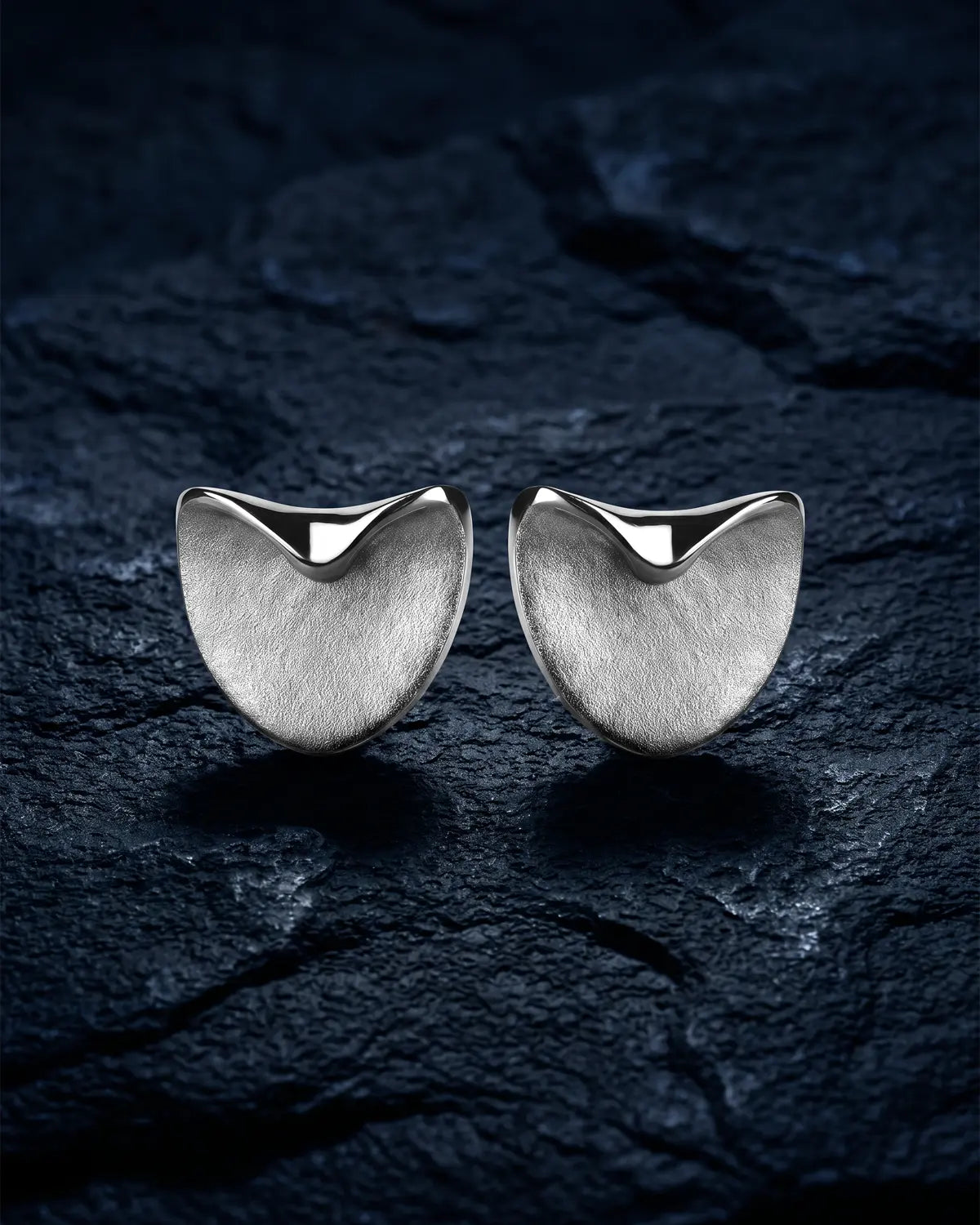 CARVED HEART STUD EARRINGS