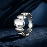 CELESTE PAVÈ PEBBLE BAND RING