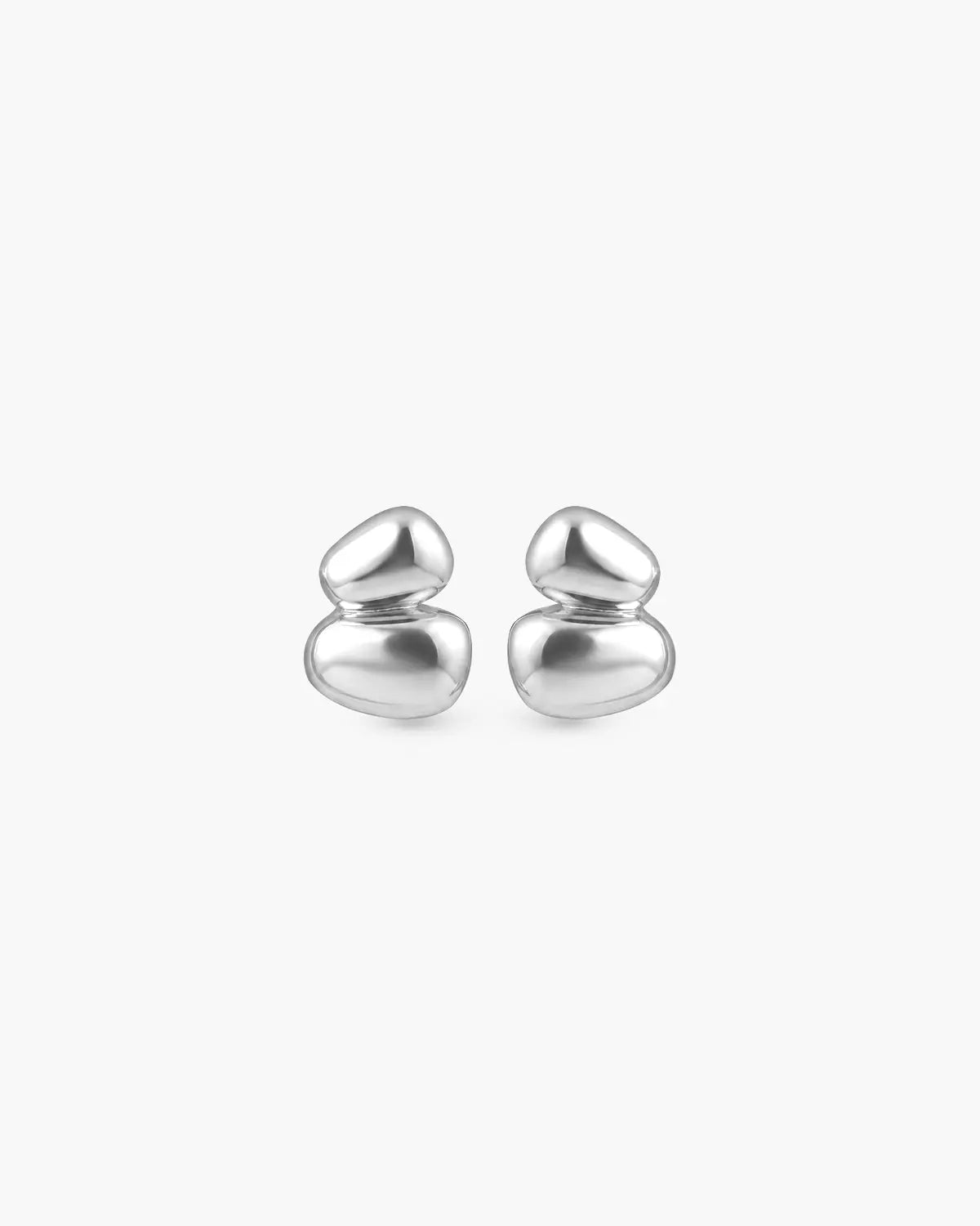 COSMOS ROUNDED PEBBLE STUD EARRINGS