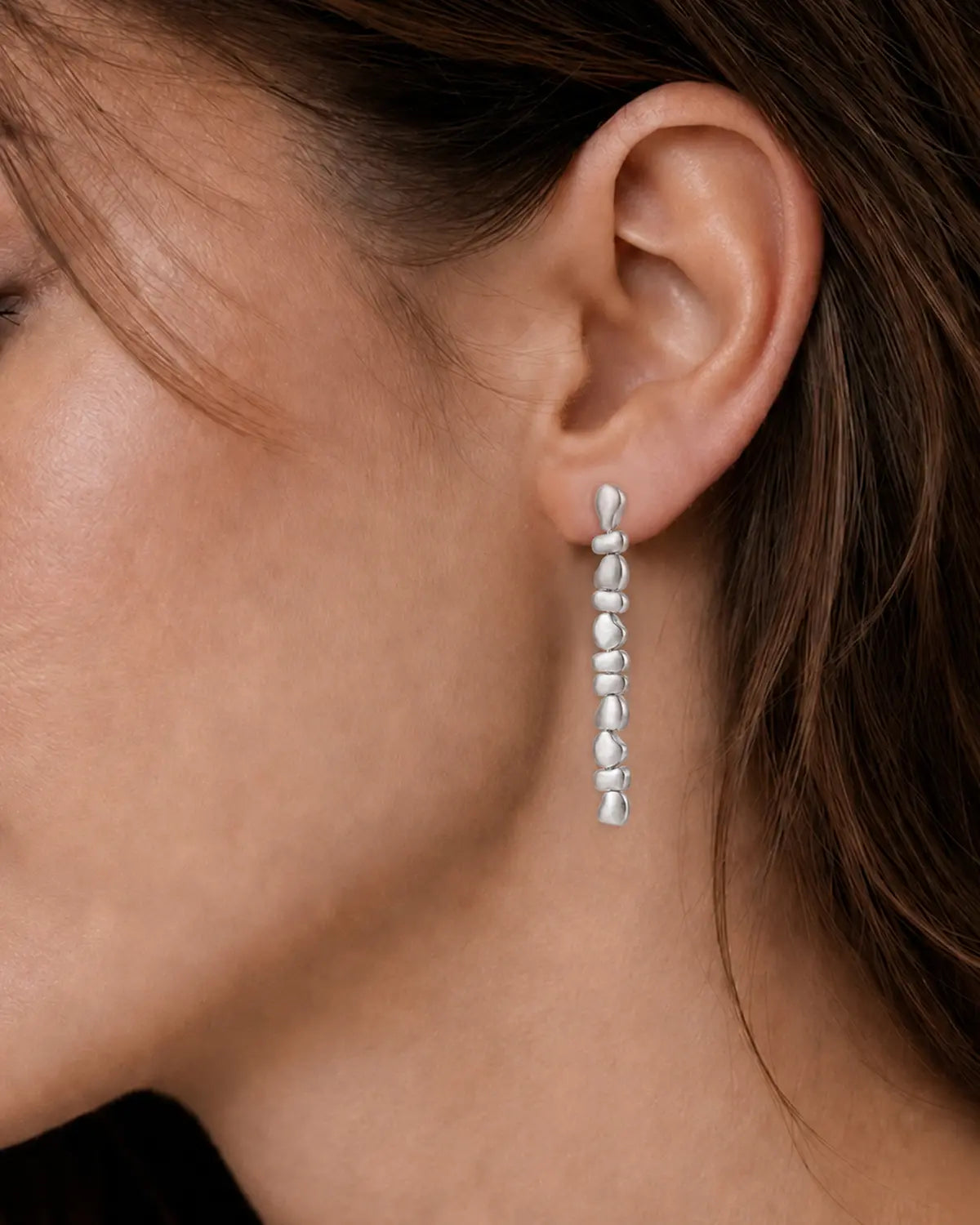 HORIZON PEBBLE DROP EARRINGS