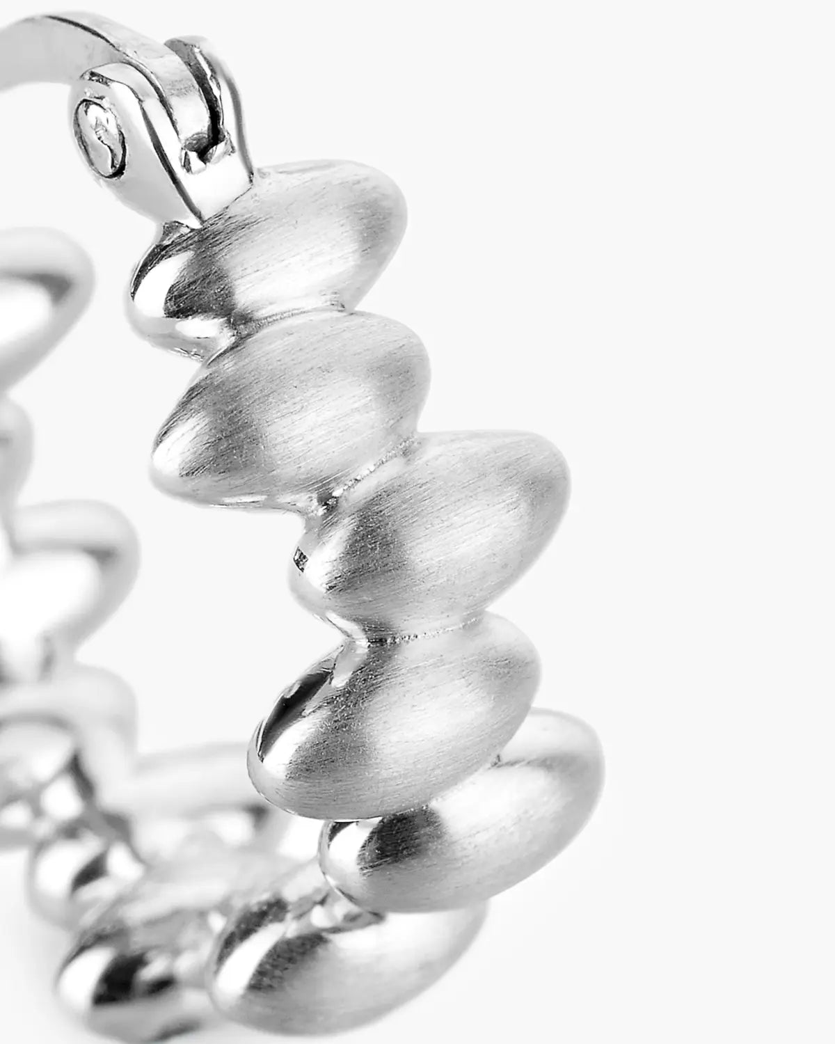 SOLIS HOOP EARRINGS