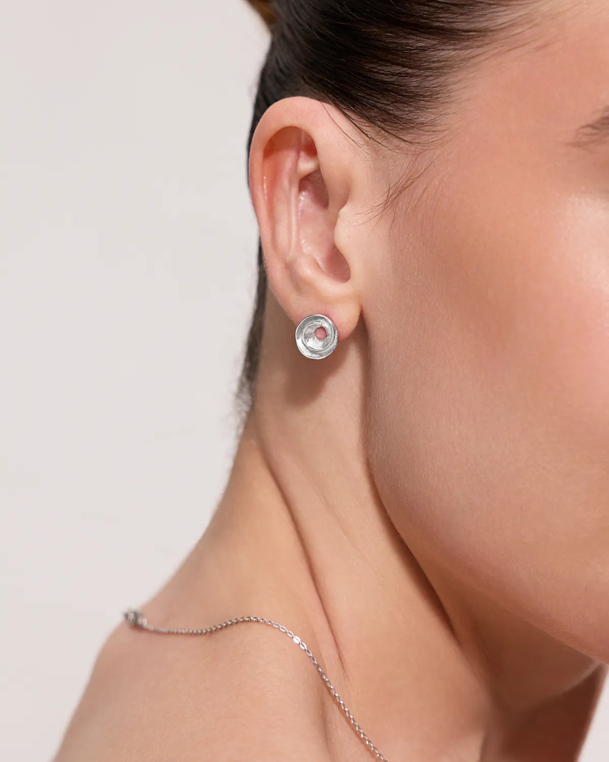 PURL SPIRAL STUD EARRINGS