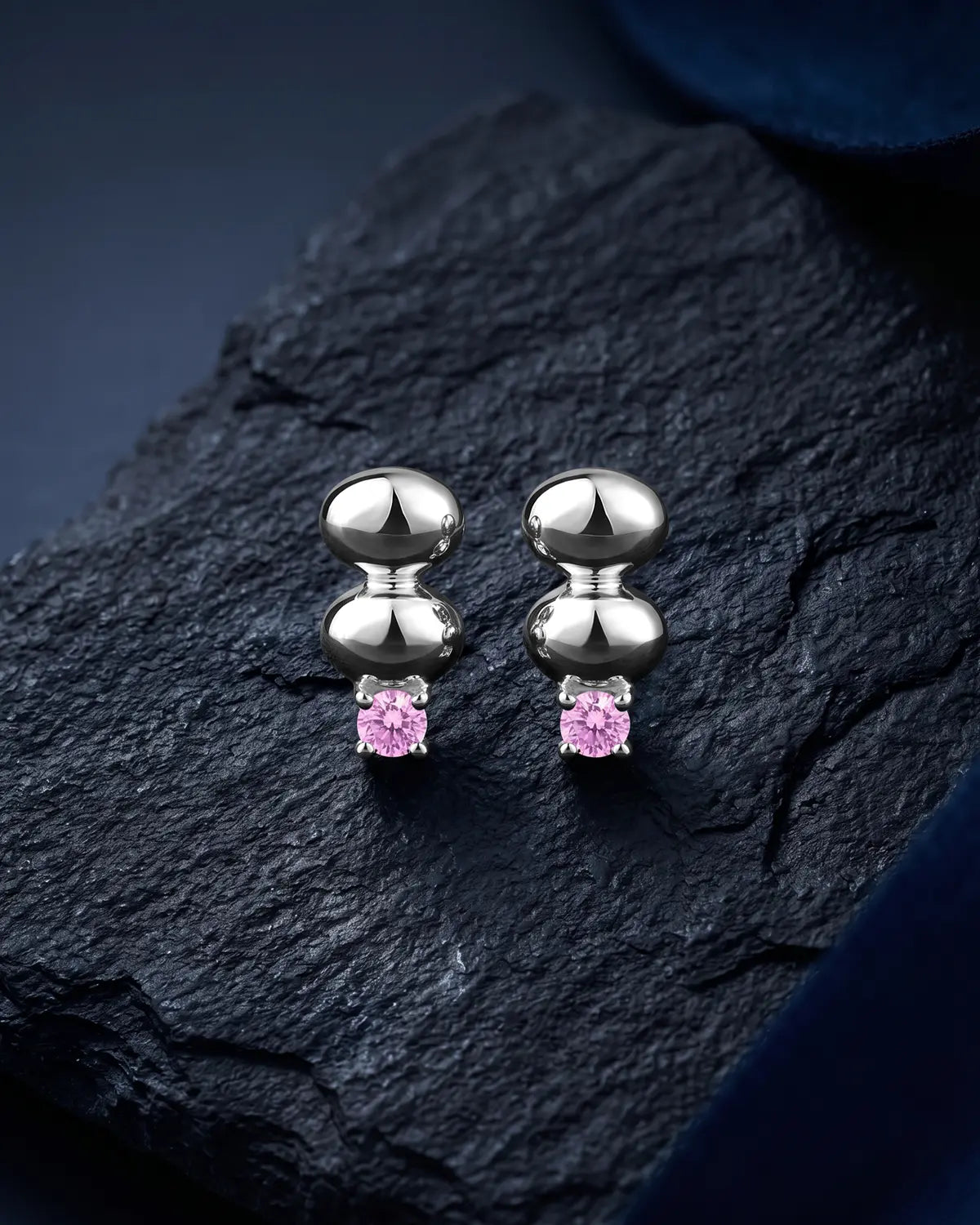SCULPT STACKED PEBBLE STUD EARRINGS