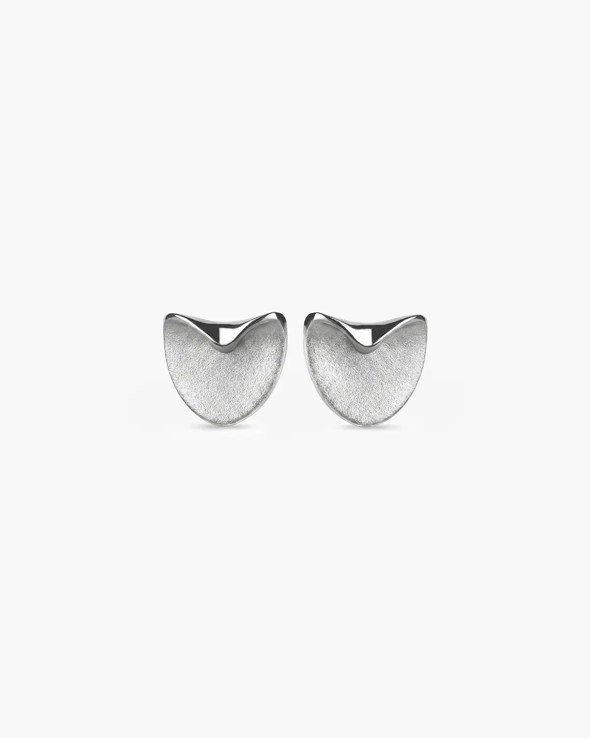 CARVED HEART STUD EARRINGS