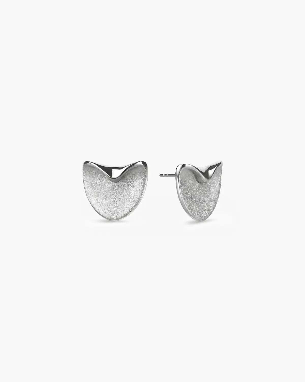 CARVED HEART STUD EARRINGS