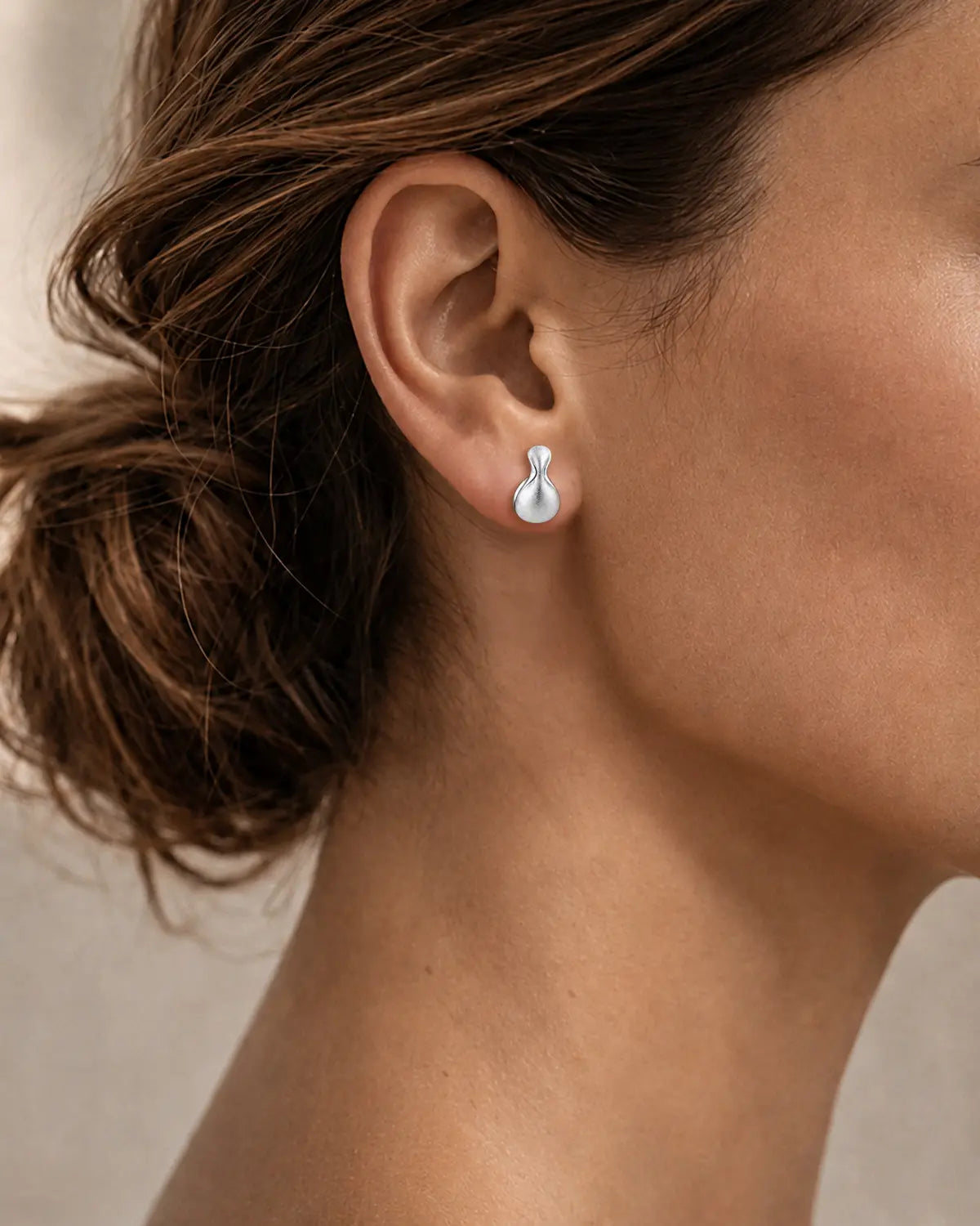 ARBOR TEARDROP STUD EARRINGS