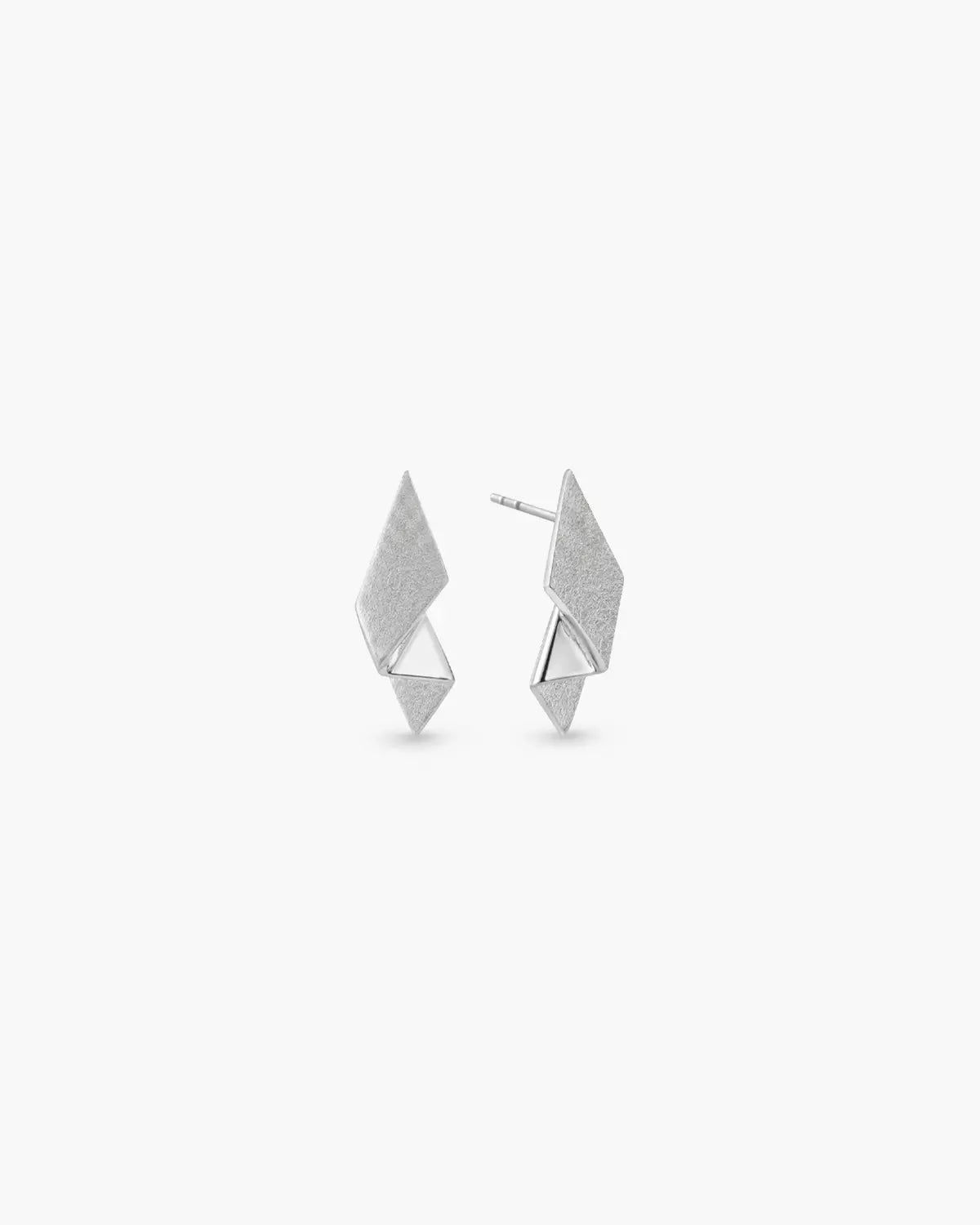 ORIKU FOLDED STUD EARRINGS