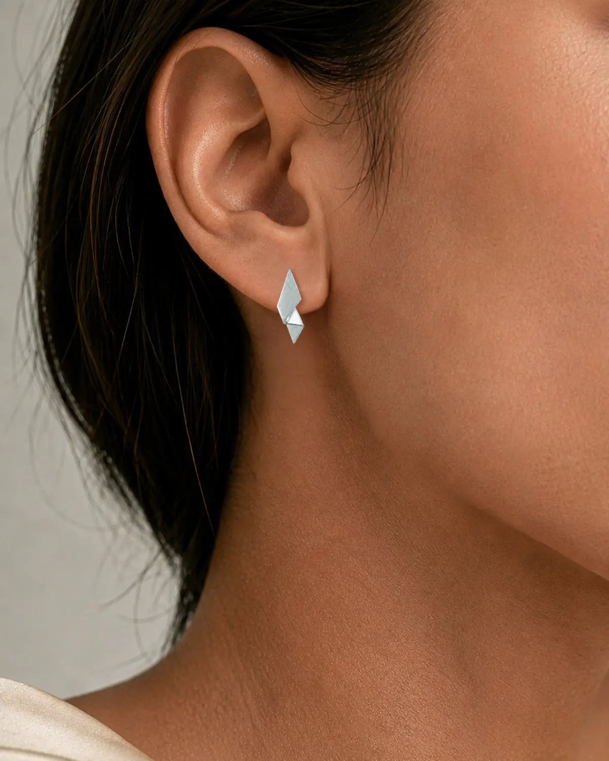 ORIKU FOLDED STUD EARRINGS