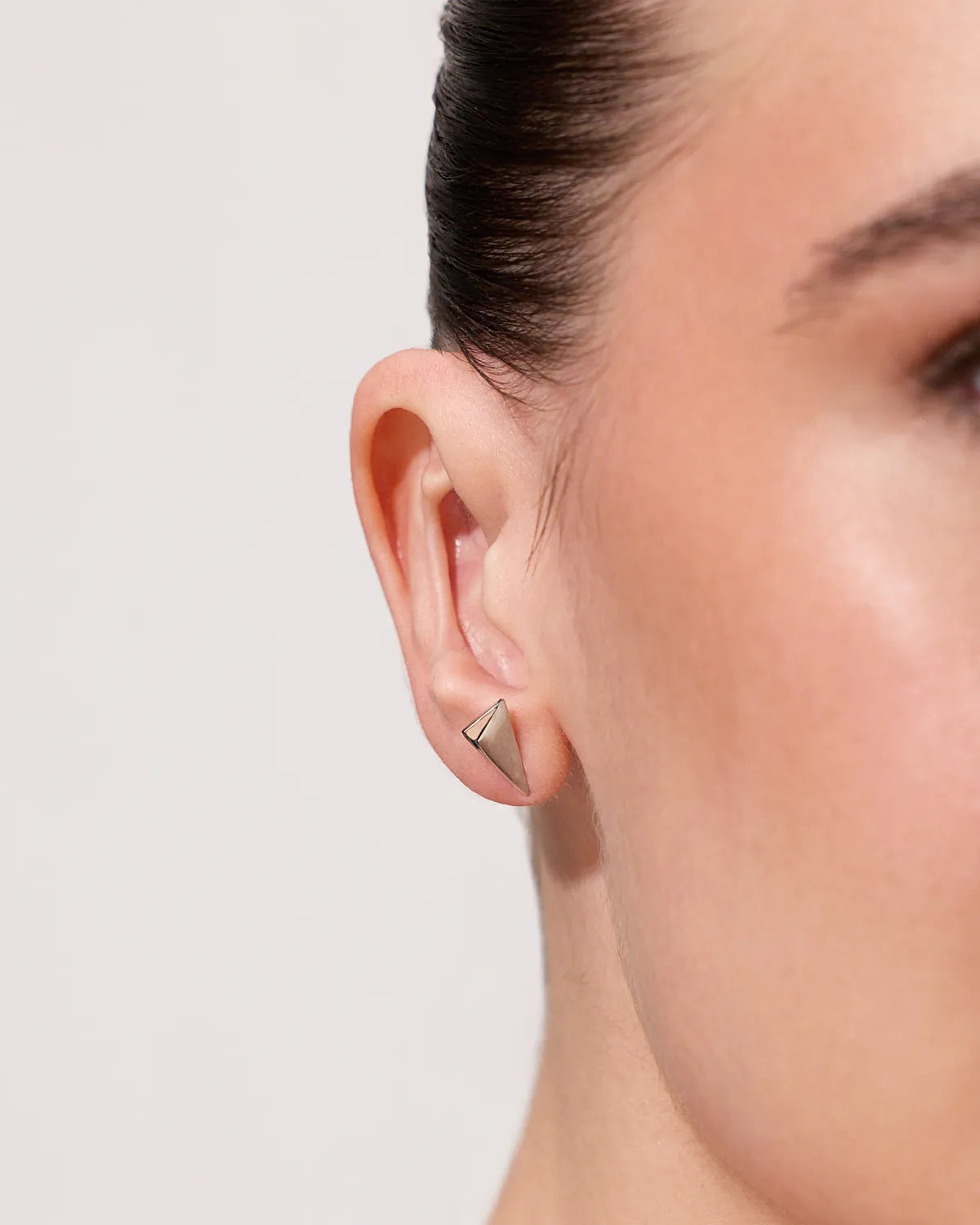 FLIPPED ANGULAR STUD EARRINGS