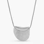 CONTURE NECKLACE