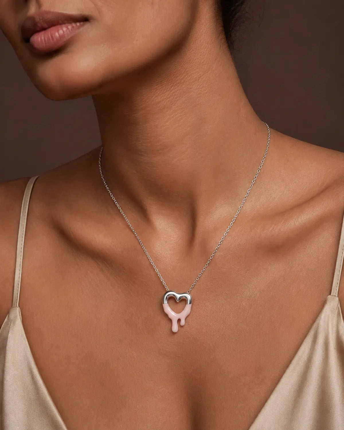MELT HEART PENDANT