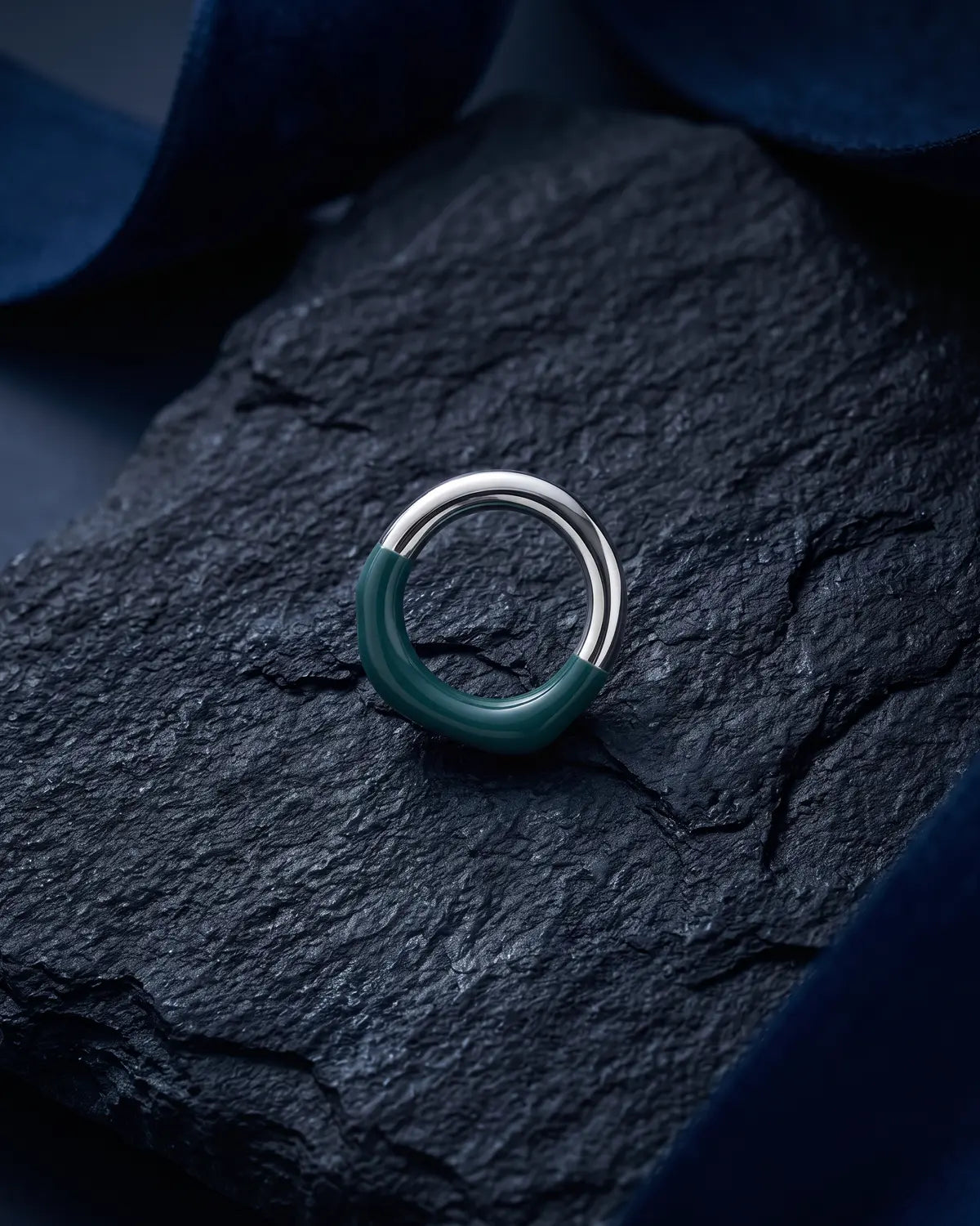 HELIX ENAMEL ARC PENDANT