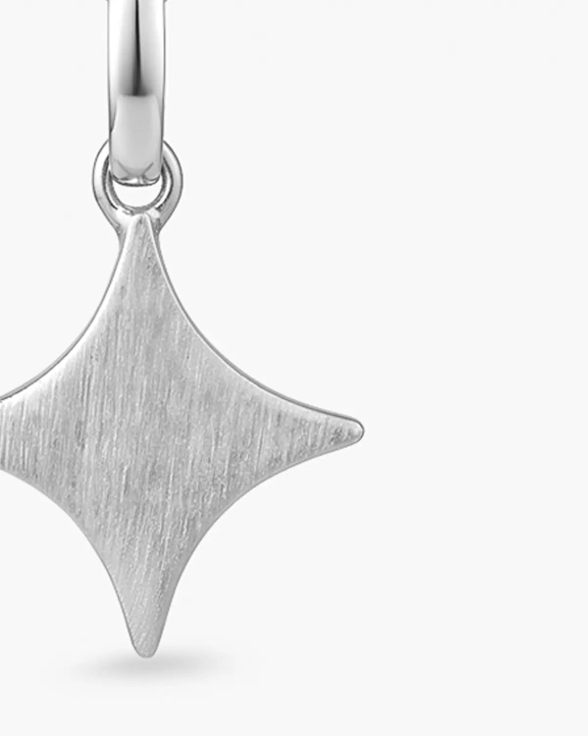 ASTER FOUR-POINT STAR PENDANT