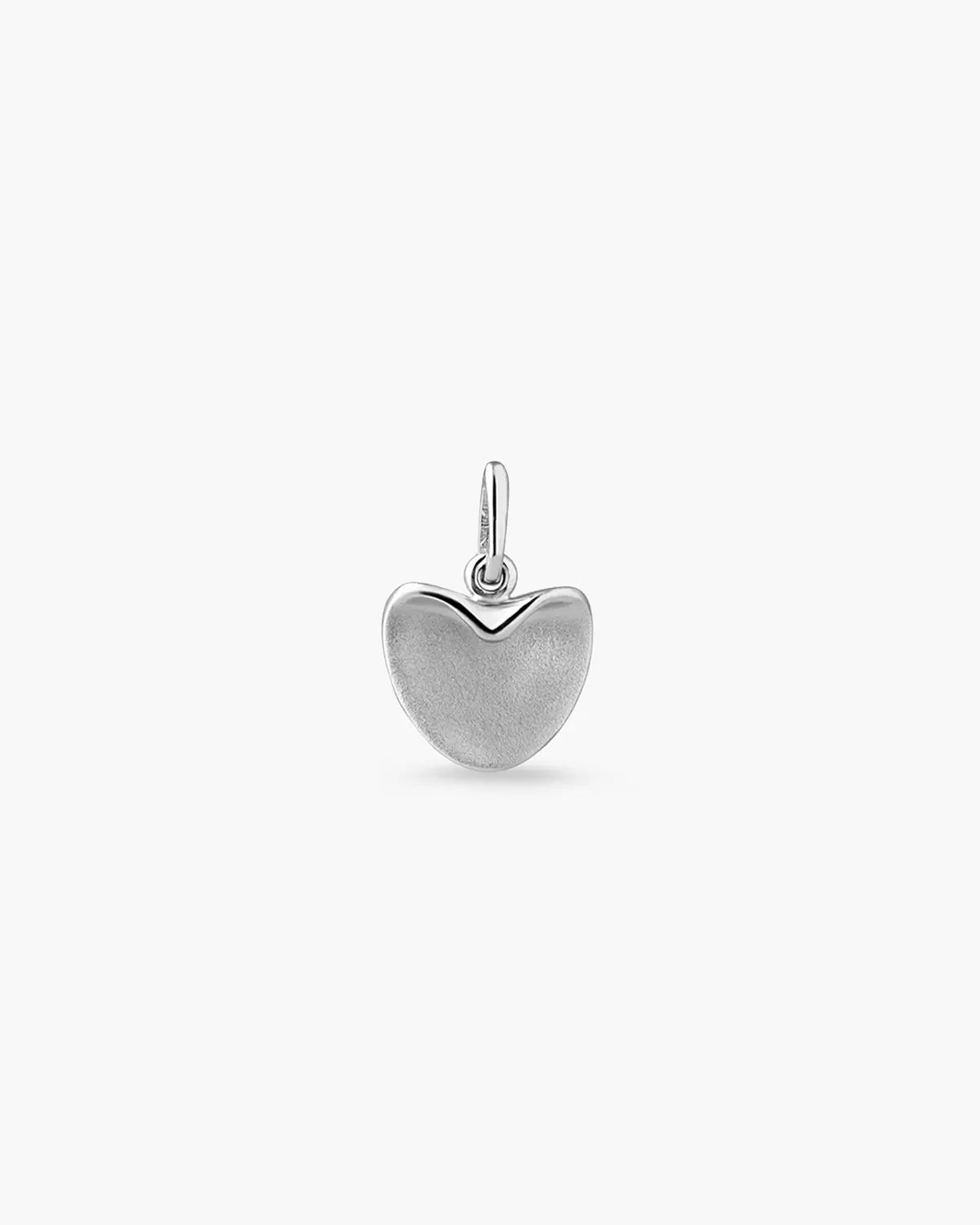 CARVED HEART PENDANT