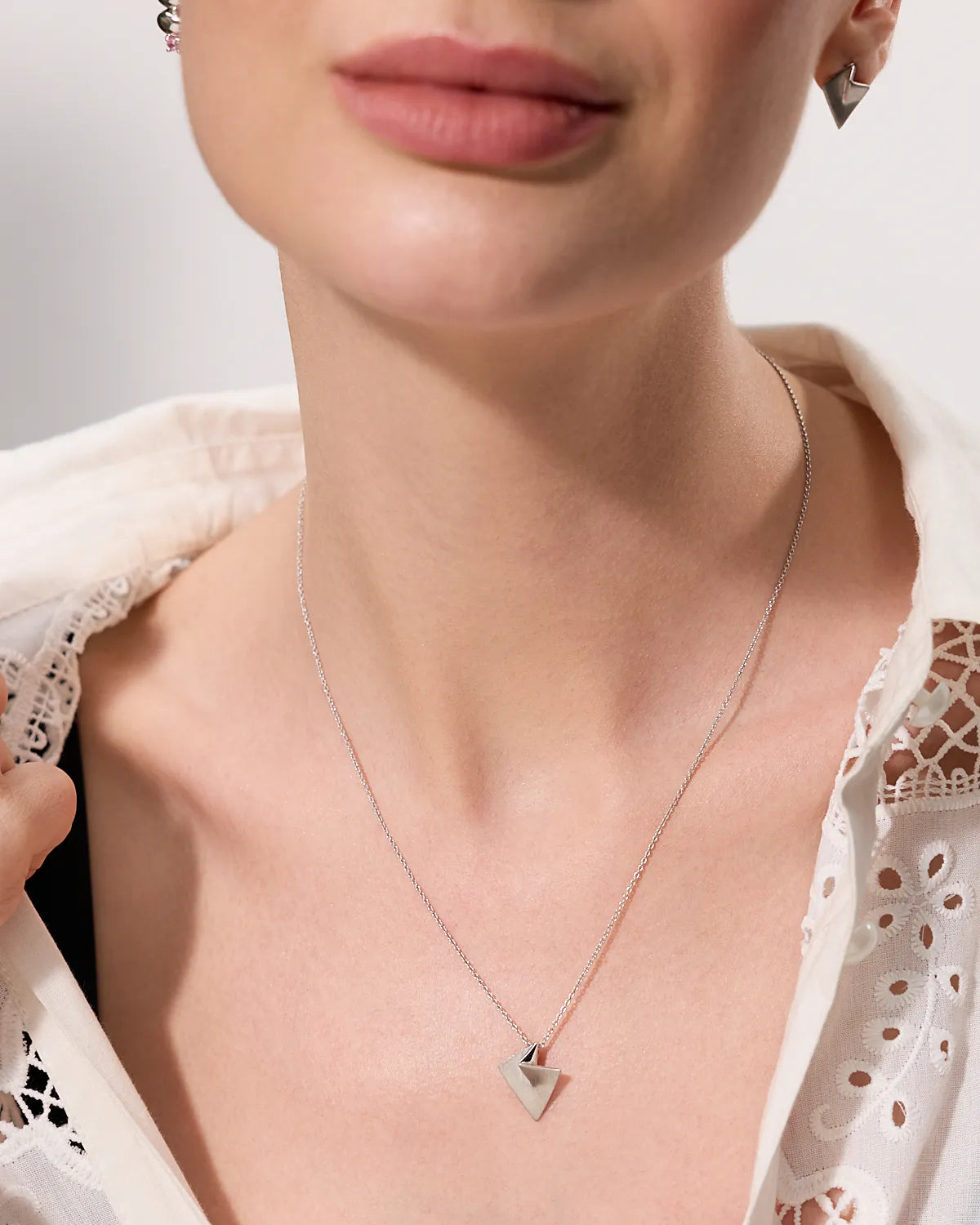 KANSO FACETED KITE NECKLACE
