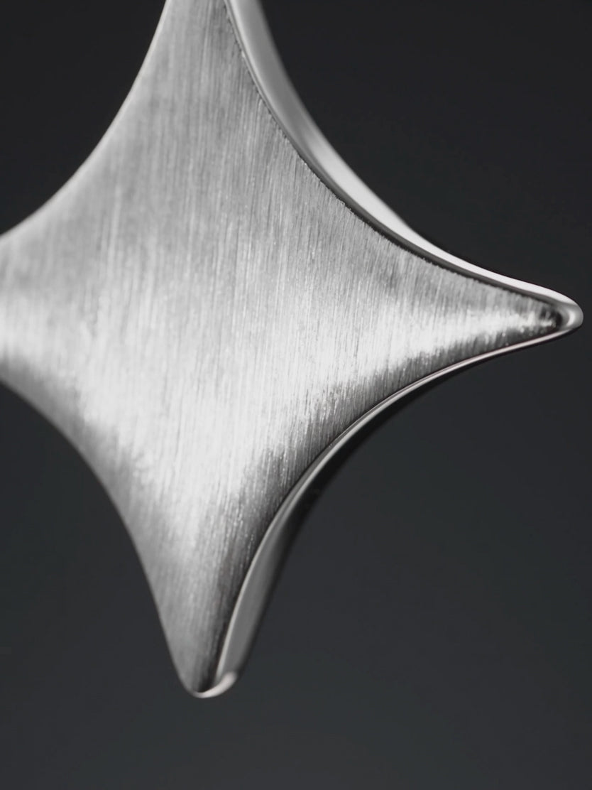 ASTER FOUR-POINT STAR PENDANT